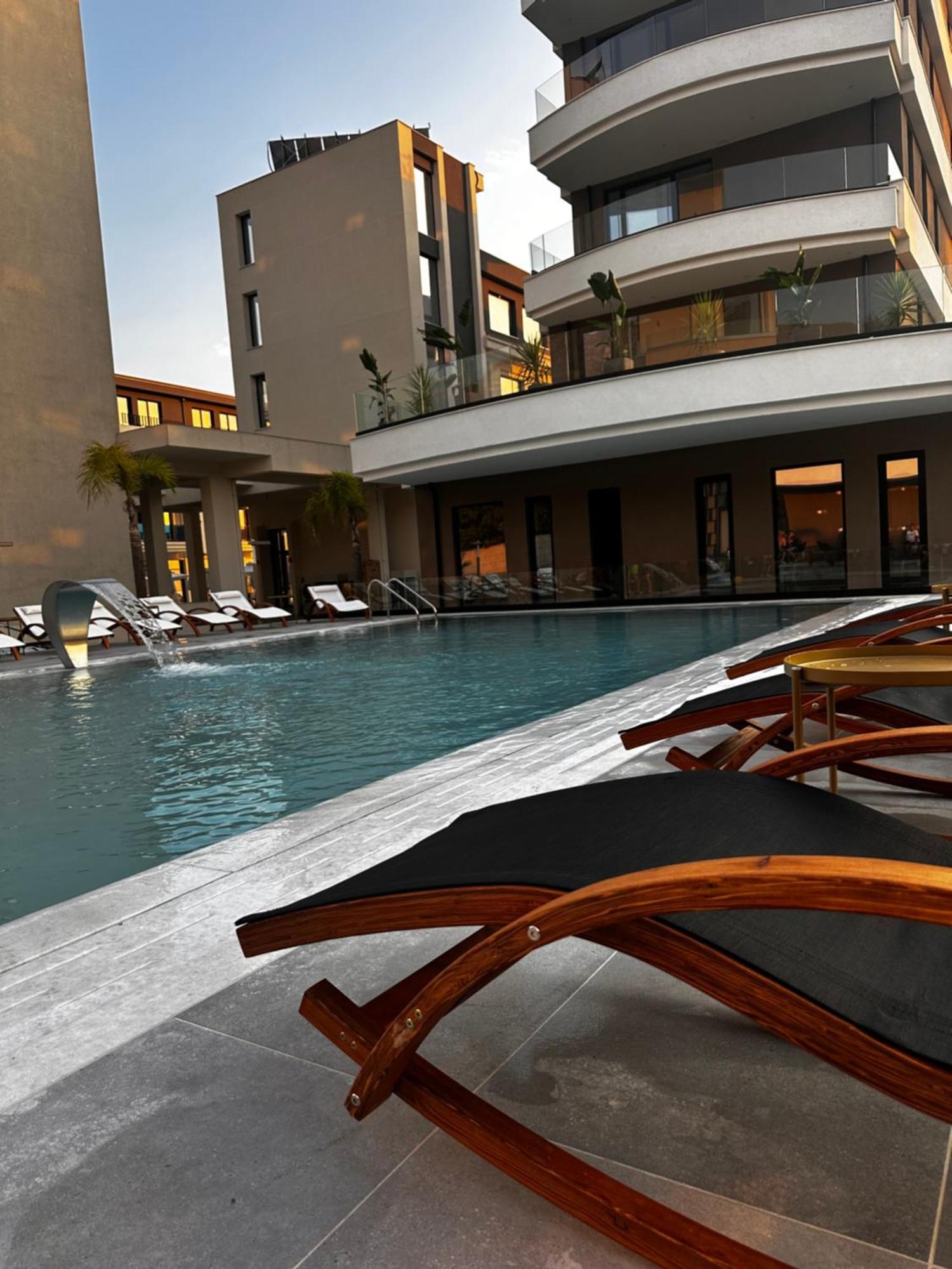 A&G Hotel Radhimë Zewnętrze zdjęcie