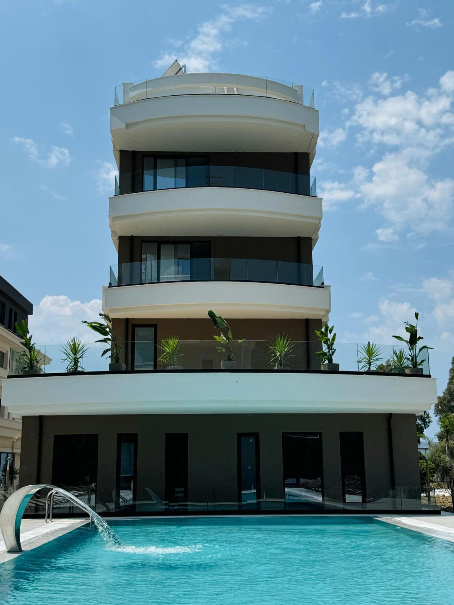 A&G Hotel Radhimë Zewnętrze zdjęcie