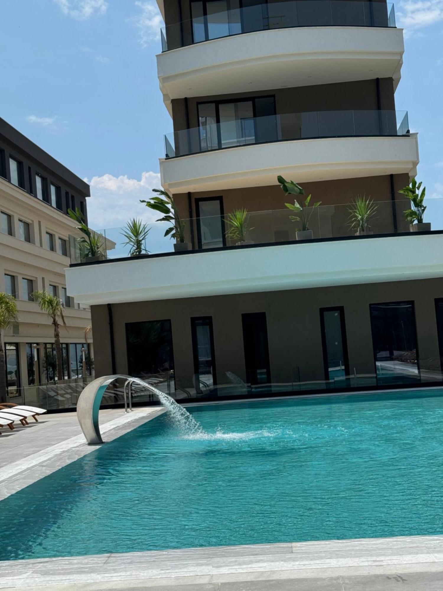 A&G Hotel Radhimë Zewnętrze zdjęcie
