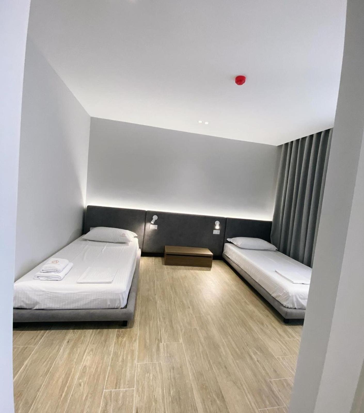 A&G Hotel Radhimë Zewnętrze zdjęcie