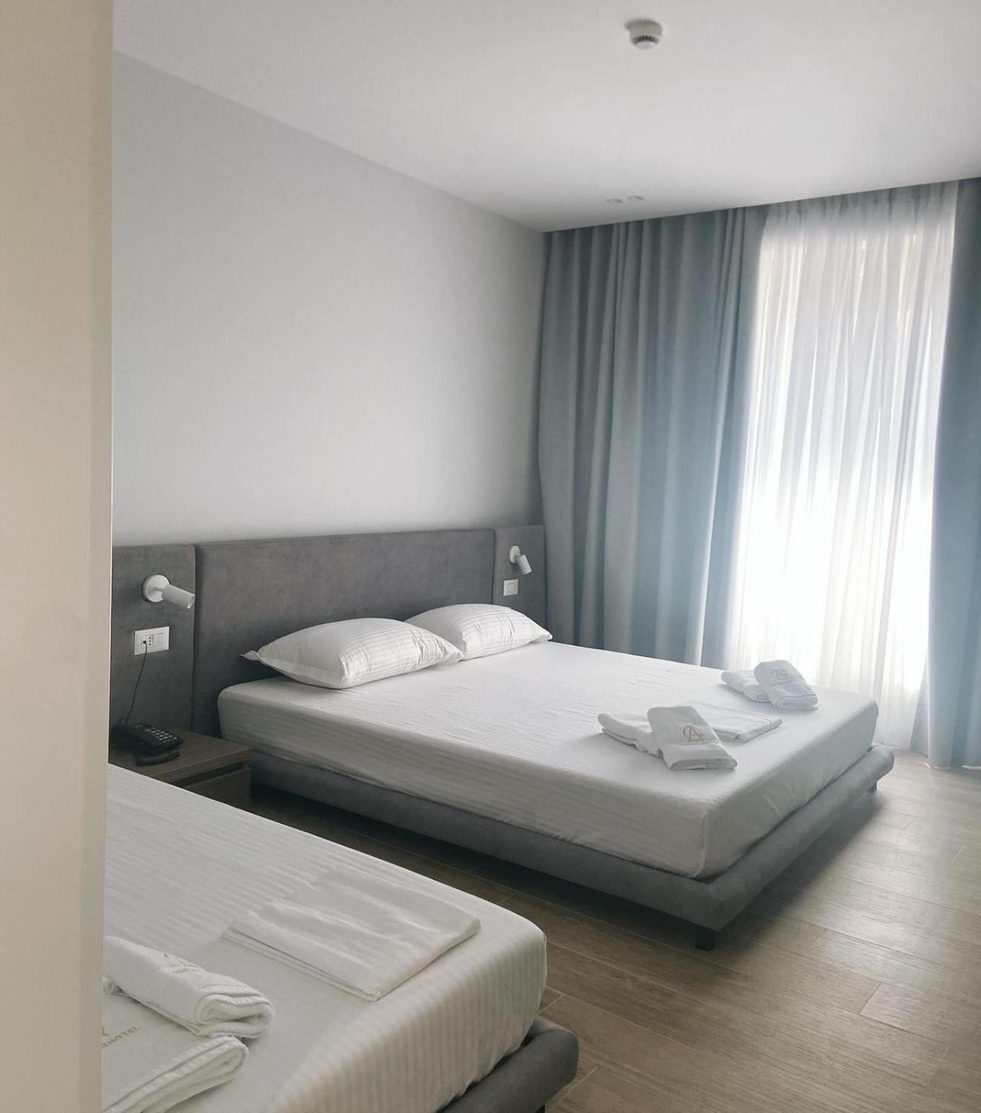 A&G Hotel Radhimë Zewnętrze zdjęcie