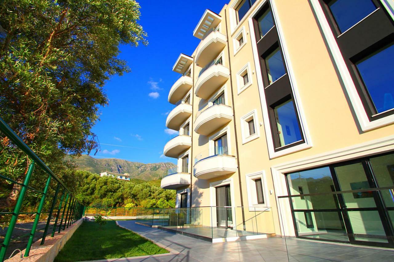 A&G Hotel Radhimë Zewnętrze zdjęcie