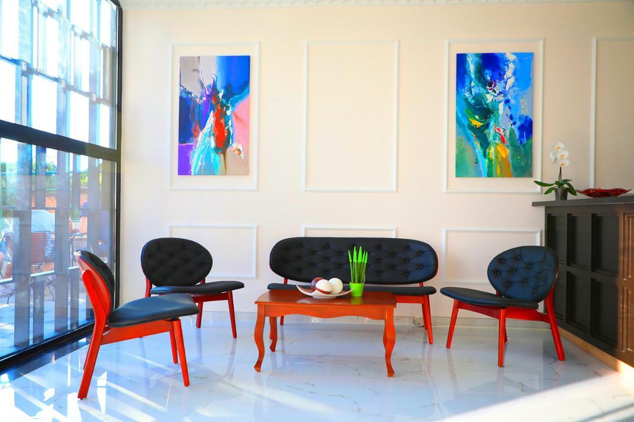 A&G Hotel Radhimë Zewnętrze zdjęcie