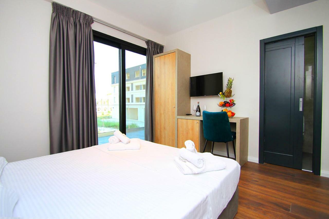 A&G Hotel Radhimë Zewnętrze zdjęcie